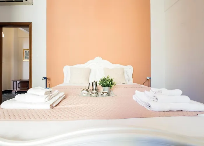 Casaviva - Elegant Trilo With Parking In Apartament